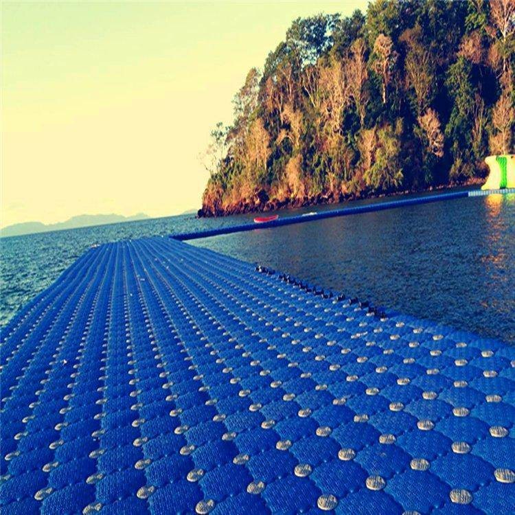 水上浮桥码头